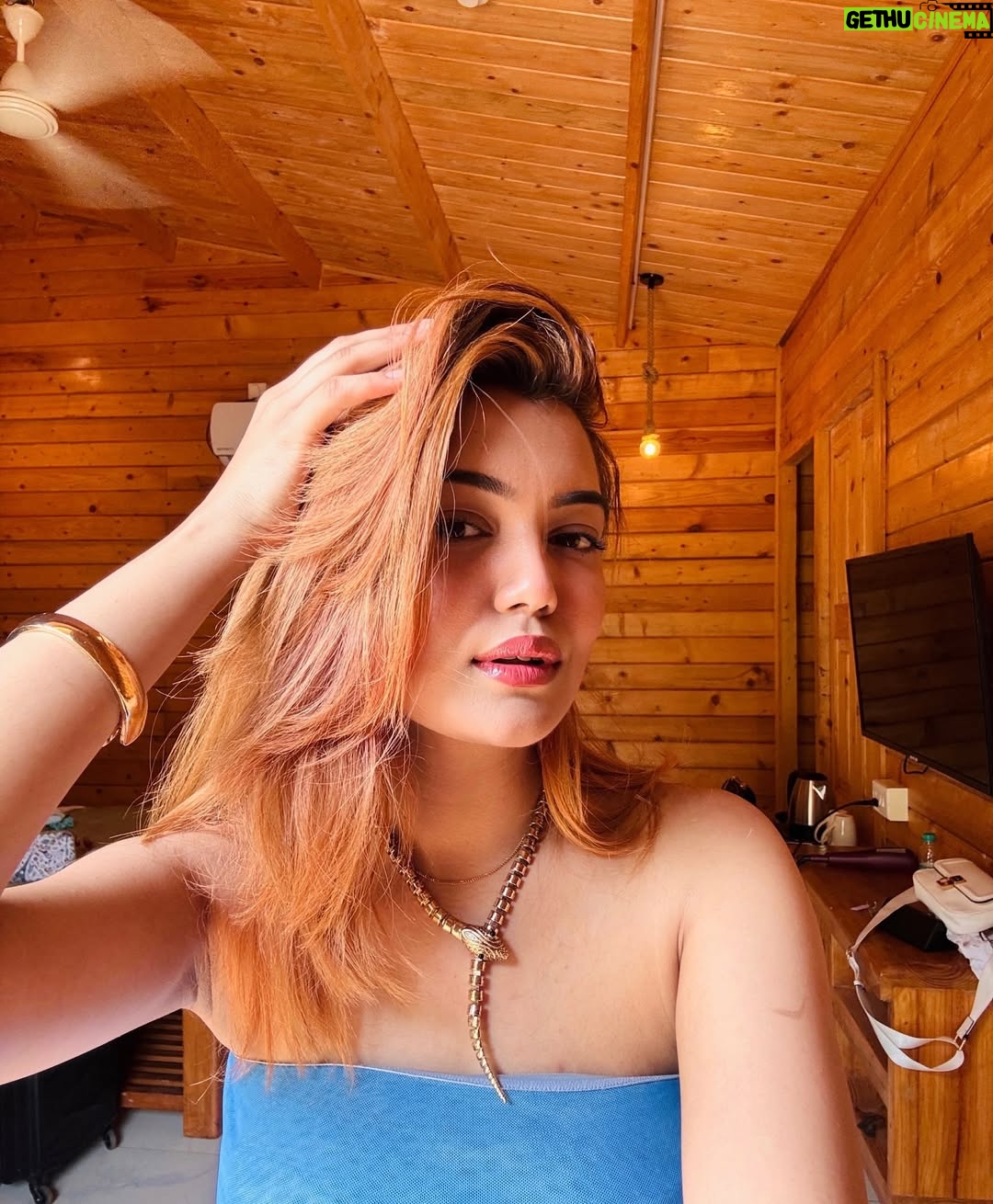 Sunaina Ganesh - 2.1K Likes - beachy vibes and sunny skies 🌞