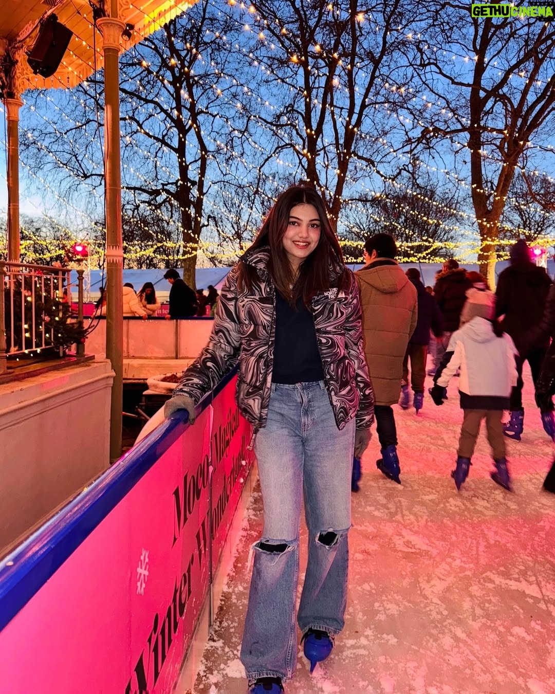 Sunaina Ganesh - 1.9K Likes - it’s the sweater season! ❄️🫶🏻