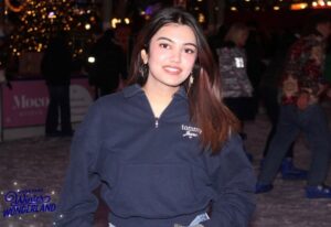 Sunaina Ganesh Instagram - it’s the sweater season! ❄️🫶🏻