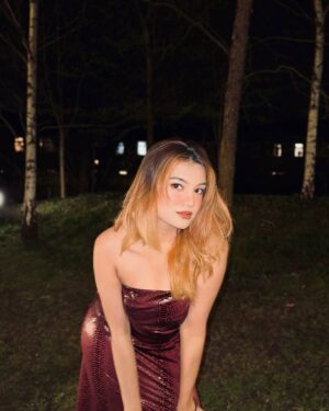 Sunaina Ganesh Instagram - golden hour? nahh, i shine 24/7 ⊹˚. ♡.𖥔 ݁ ˖
