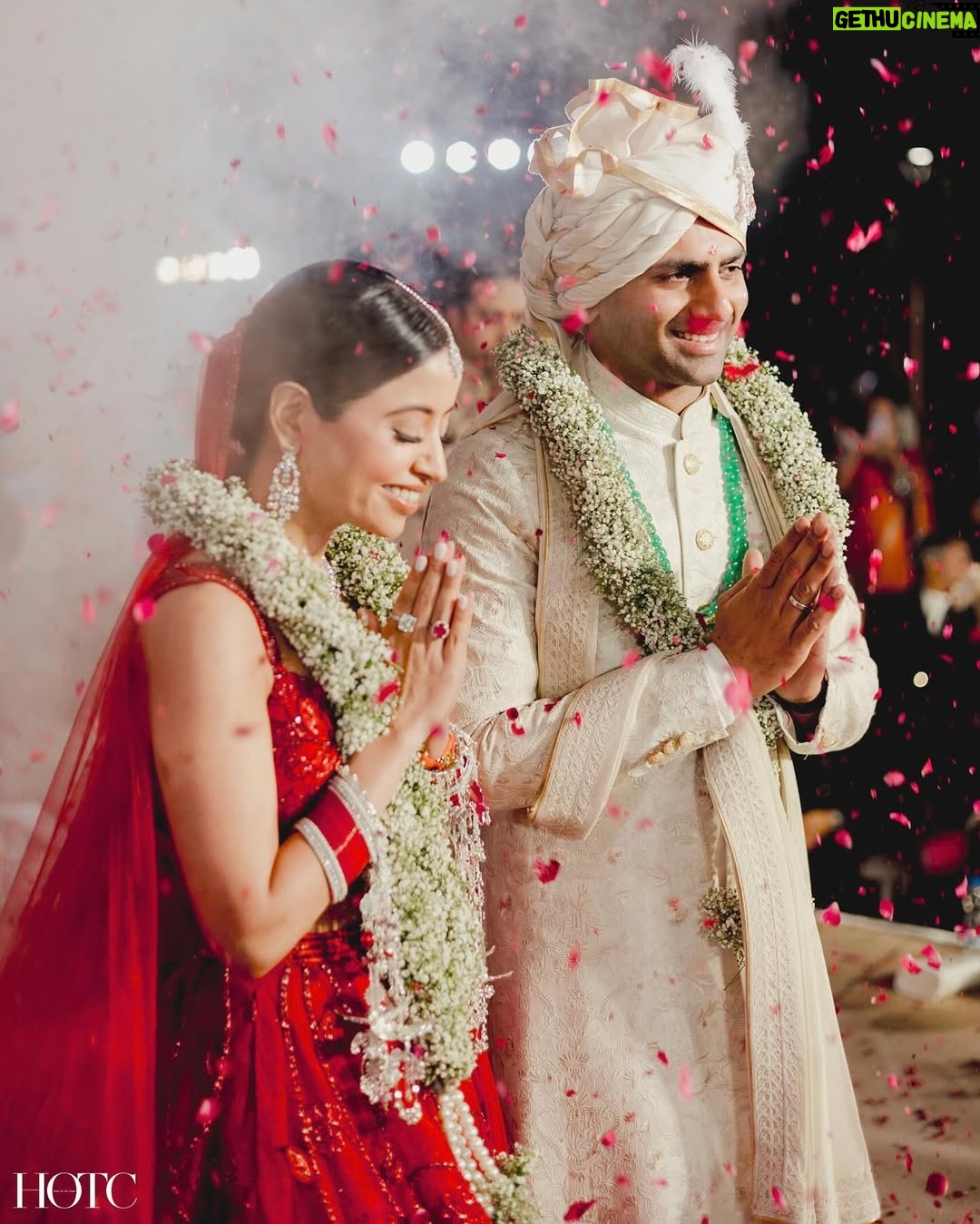Sunaina Khera - 70.9K Likes - Kuch toh hai tujhse raabta♥️

On 19th November, I finally became a ‘Sunaina Khera’ bride♥️