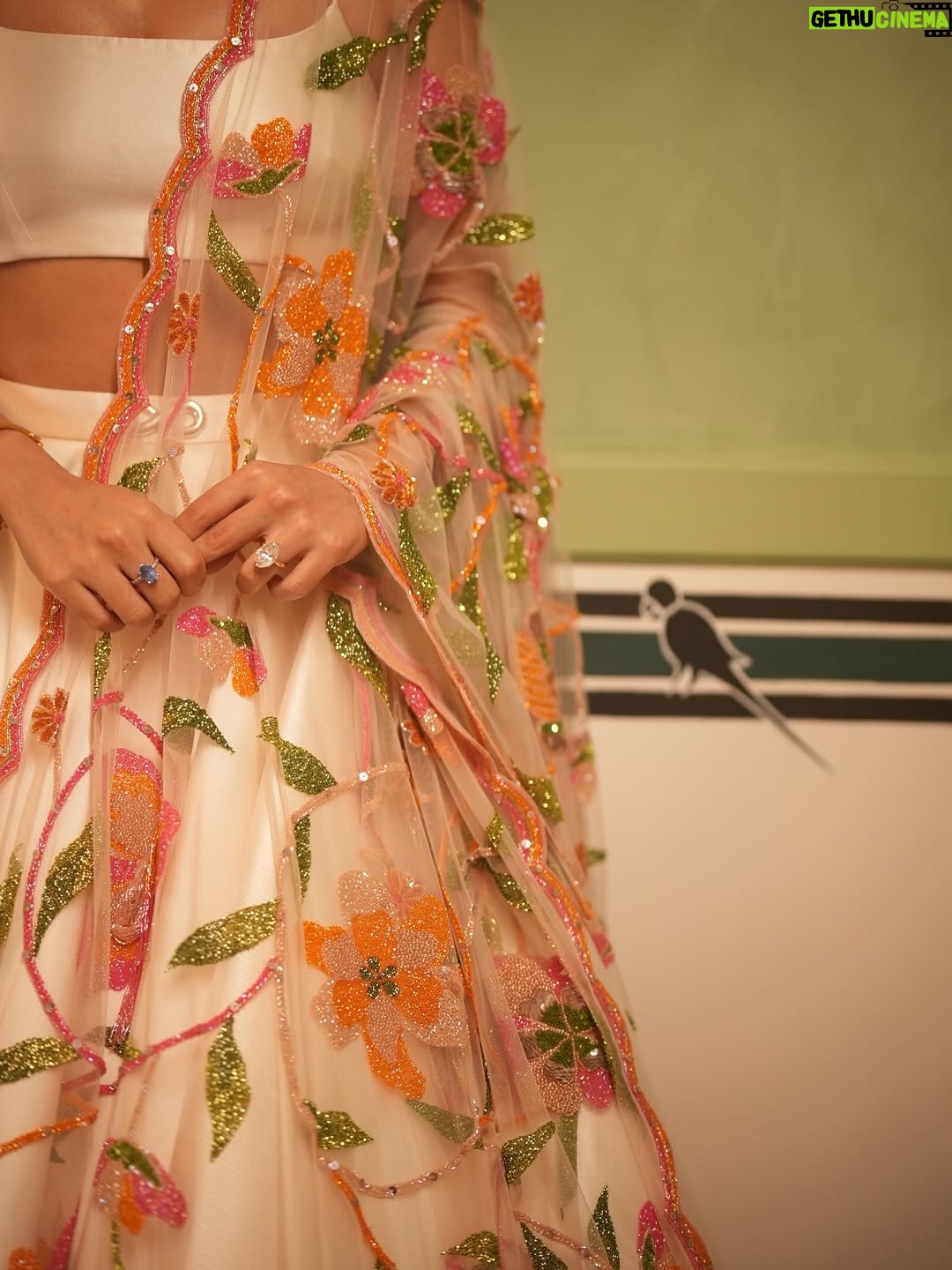 Sunaina Khera - 3 Likes - Memories// The Pink Postcard.