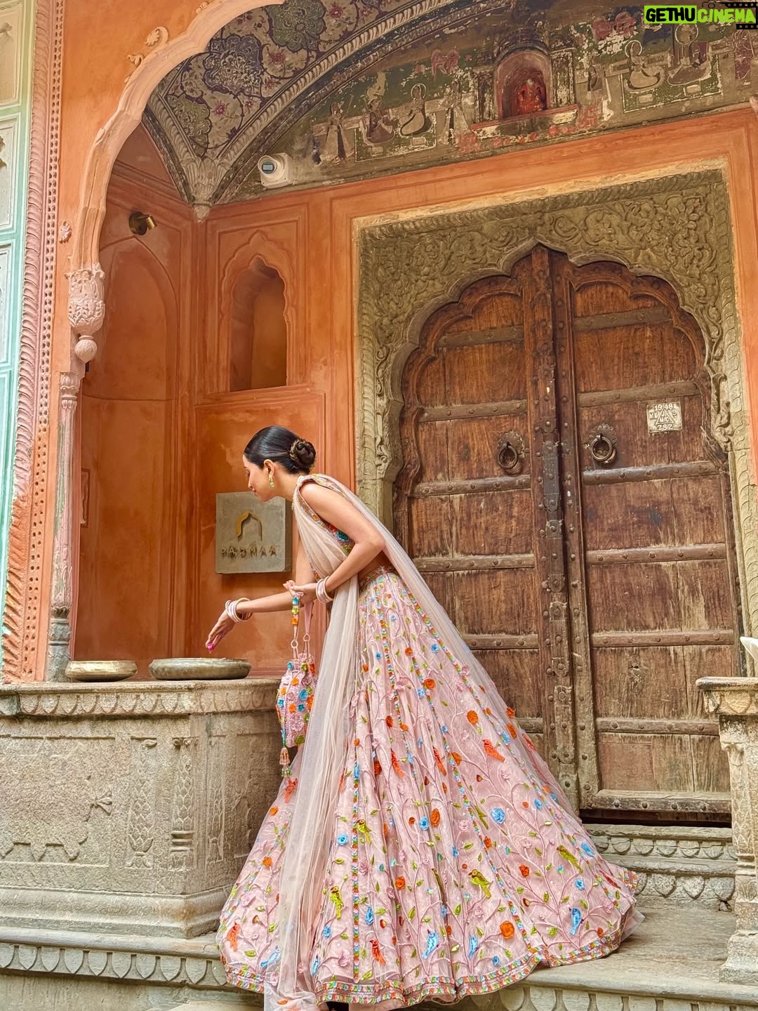 Sunaina Khera - 3 Likes - Memories// The Pink Postcard.