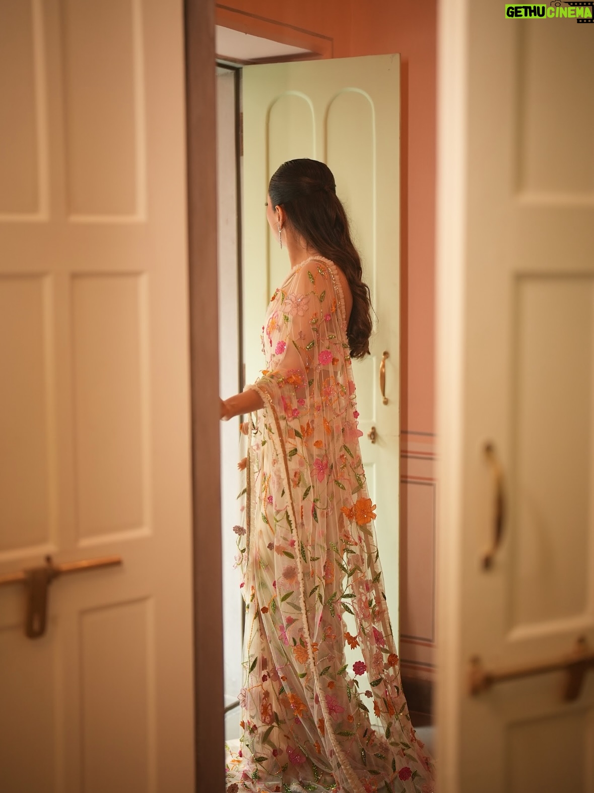 Sunaina Khera - 3 Likes - Memories// The Pink Postcard.