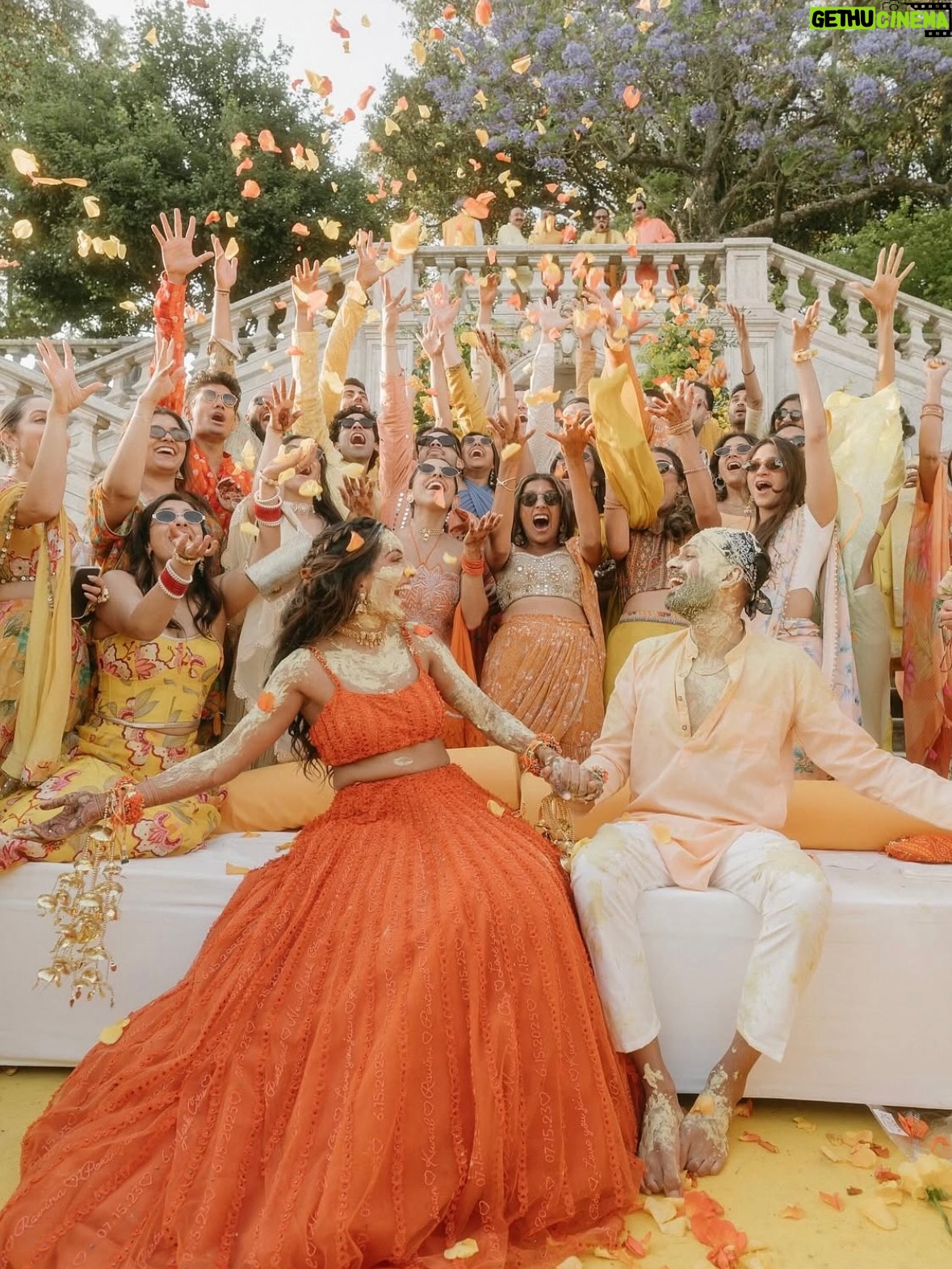 Sunaina Khera - 3.7K Likes - Ravina, a Sunaina Khera bride🍊🧡

Photographed by @amritphotography ✨