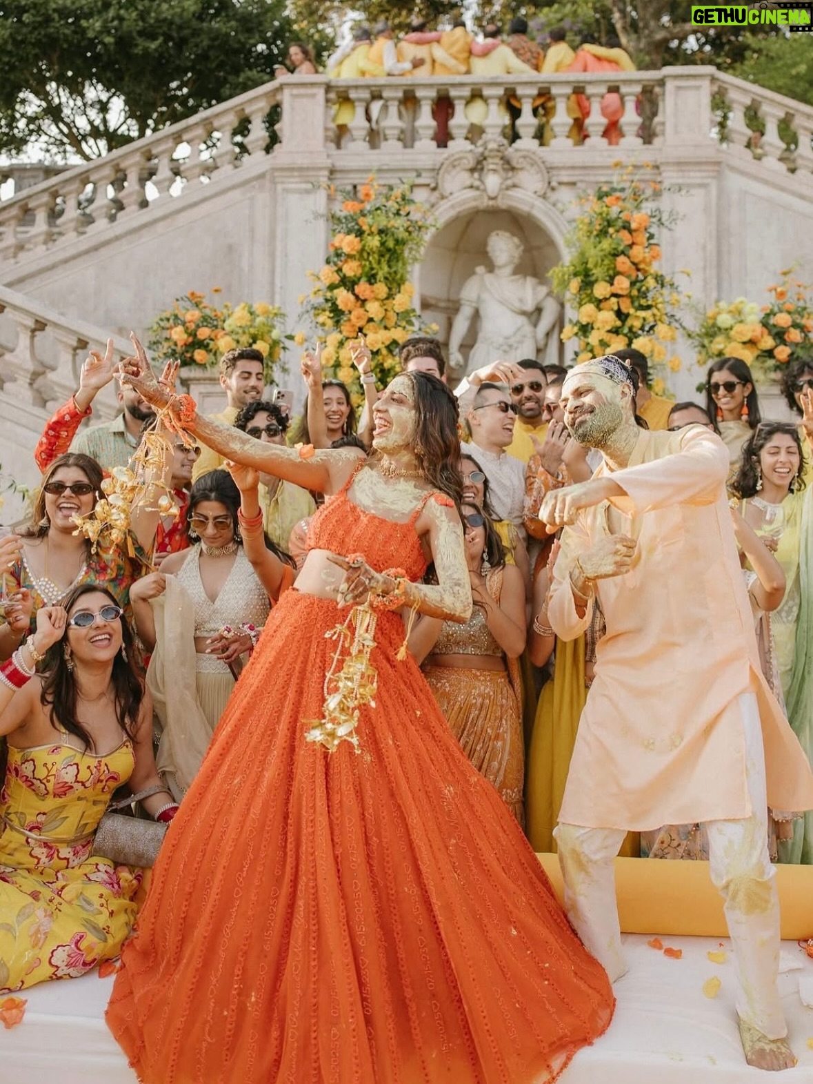 Sunaina Khera - 3.7K Likes - Ravina, a Sunaina Khera bride🍊🧡

Photographed by @amritphotography ✨