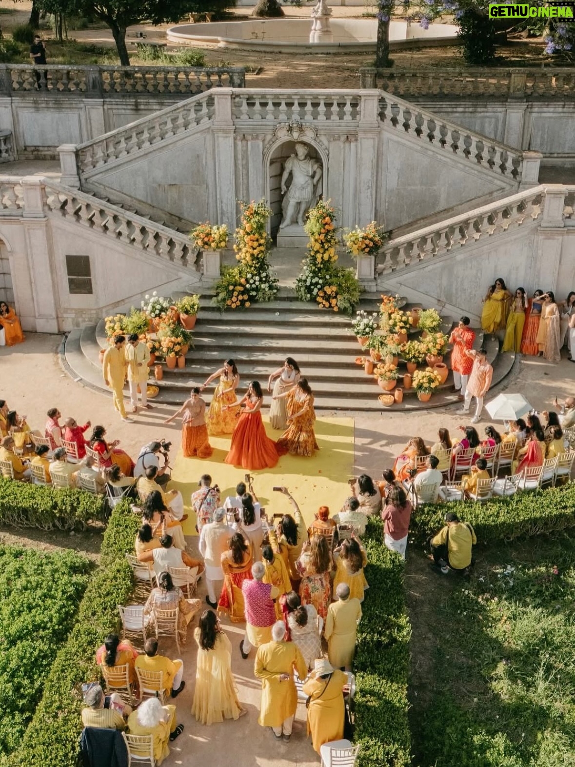Sunaina Khera - 3.7K Likes - Ravina, a Sunaina Khera bride🍊🧡

Photographed by @amritphotography ✨