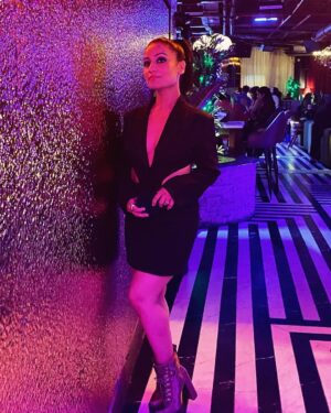 Sunita Trakroo Instagram - @goldenheartpooja @levernasia_la
Thank you for having me🥰
#sunitatrakroo #googlesearchsunitatrakroo #instagram