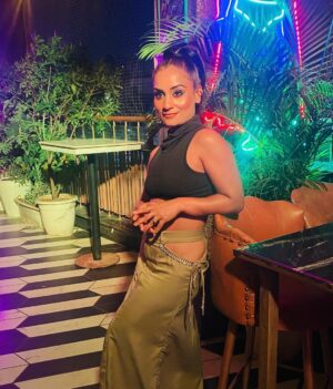 Sunita Trakroo Instagram - 💃Thank you @rareimprints.ankit.nagpal for having👏me
#sunitatrakroo #googlesearchsunitatrakroo