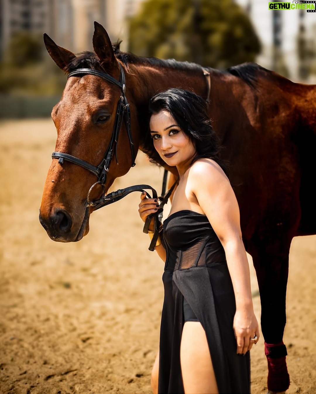 Sunita Trakroo - 3 Likes - Sharing more and more🐎

@coloursbeautysalonacademy 
@karanarang 

#sunitatrakroo #googlesarchsunitatrakroo #instagood #instagram #ootd