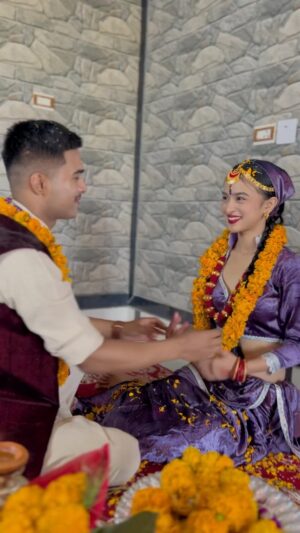 Supriya Chhetri Instagram - Happy bhai tika 🫶🏻
Wearing: @kabita_boutique_ ❤️ #brothersisterlove