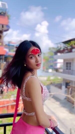 Supriya Chhetri Instagram - Happy Dashain ❤️
Wearing: @kabita_boutique_