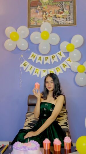 Supriya Chhetri Instagram - Happy birthday too me 🥳
Dress : @kabita_boutique_ ❤️