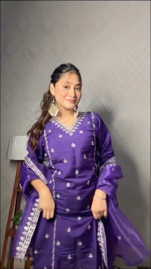 Supriya negi Instagram - šŖ·MEESHO Festive Kurta Set Haul āØ|
Comment for Link š
.
.
.
.
@meeshoapp @meeshocreatorclub
#meesho #exploring #meeshoapp #kurti #haul #festive #explorer #instadaily #explorer #fyp #instagood #fashionable #fashionista #trend