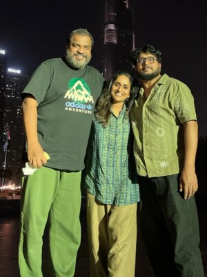 Surabhi Lakshmi Instagram - Pillars don't always stand tall - they lift you higher ๐งฟ๐ค๐งฟ
@vinod.kumar____
@dileeshpothan
@thomas.joe_
@magicif_
#friendship #magicif #uaelife #burjugalifa_dubai_mall