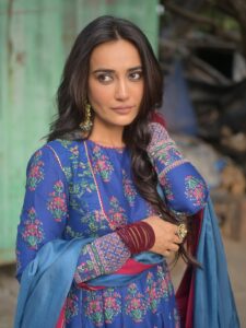 Actress Surbhi Jyoti HD Photos and Wallpapers September 2025