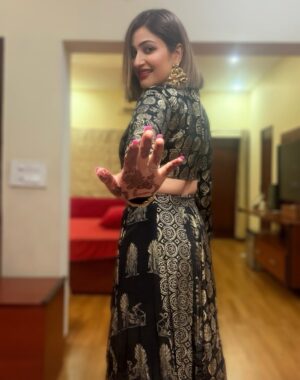 Surilie Gautam Instagram - 🖤