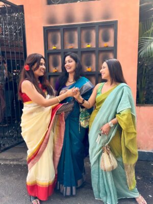 Suruchi Adarkar Instagram - दसरा 🌸