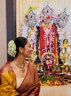 Susmita Chatterjee Instagram - শুভ মহা অষ্টমী ❤️ 
#durgapuja2025