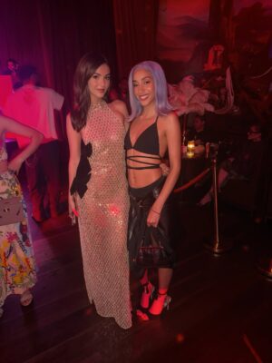 Suzi Instagram - mini dump from last night at @bronxandbanco featuring some of my fav ppl 🥹❣️
captured by @marv.shotit 🫶🏽
styled by @junikdesigner