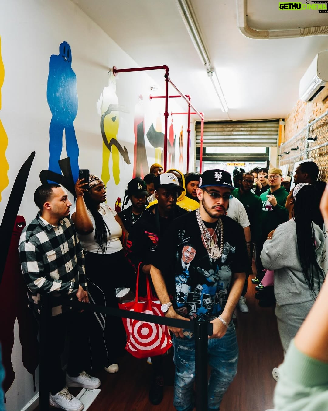 Suzi - 1K Likes - Just yesterday, Dave East and Suzi made sure every single person who pulled up to JOMO SoHo felt the love, caught the vibe, and walked away with real benefits.

Under the cultural heat curated by CAPO and the JOMO crew, the whole spot was lit—no cap.
Folks wasn’t just watching, they was in it. From custom tee heat presses to the real-deal style battles, it was Echoes of the Streets like y’all never seen before.

This ain’t just fashion—it’s family, it’s foundation, it’s flavor straight out the mud.

And now the streets talkin’…

Who’s the next Day One from Jim Jones’ camp to step in the ring?
We got more heat loading, more names comin’, more culture about to pop.

You were there? Salute.
You missed it? Don’t trip.
Stay tapped in. Round 2 comin’ soon.

#EchoesOfTheStreets #JOMOStyleClash #DaveEast #SuziNYC #CapoCulture #JimJonesDayOnes #EastCoastEnergy #FromTheGarageToTheStreets #BuiltFromTheStreets #NYCvsATL #JOMOSoHo #RealOnesOnly #StreetwearRevival #CultureInMotion