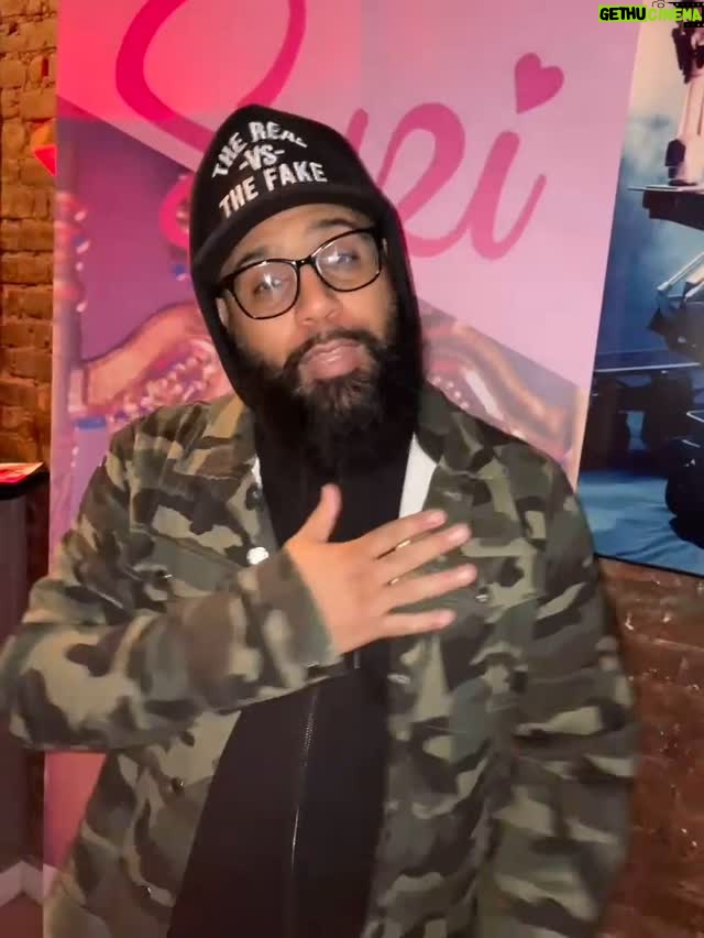 Suzi - 105 Likes - This past Thursday, I sponsored @suzi listening event with @officialbelaire @originalbumbu @mcqueenvioletfog & @deaconwhisky . Shout out to @marieann_ent & @imistudiosnyc . Ya know it’s @blackbottleboys thing !!! 

#djtrase #blackbottleboys #sponsoring #influencer #brandambassador #lowereastside