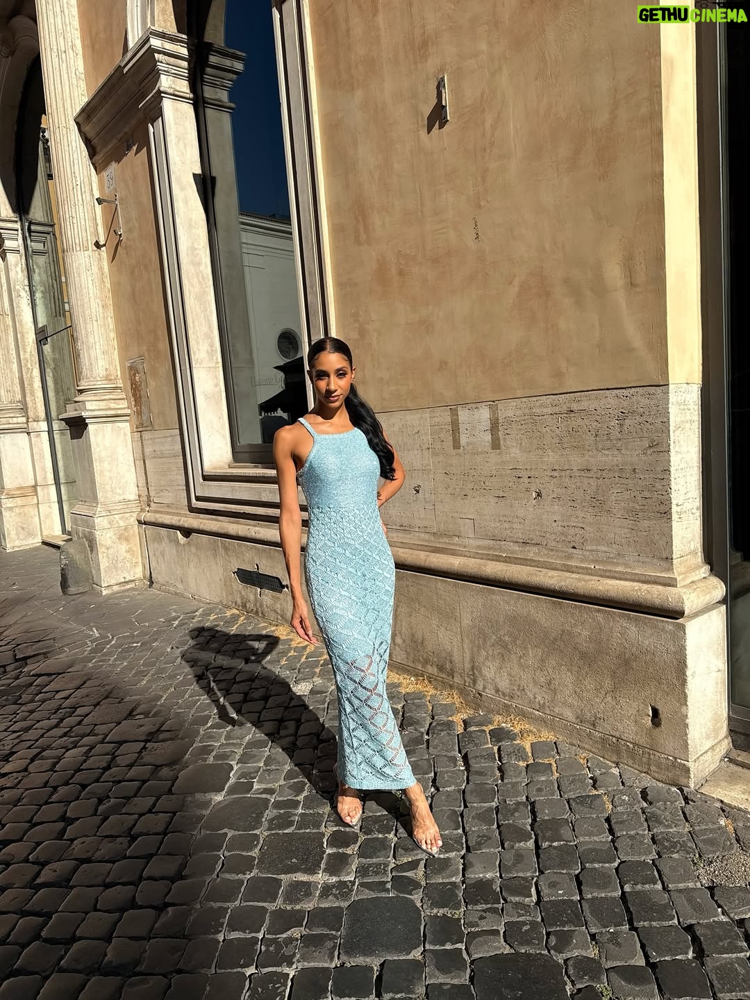 Suzi - 3 Likes - Dolce Vita in full effect 🇮🇹