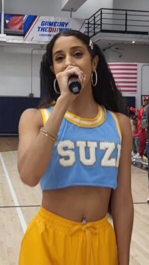 Suzi Instagram - Book me for your next event, Yaga eye