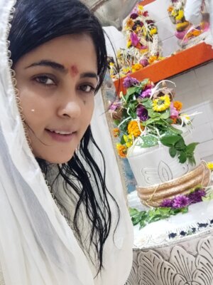 Sweeti Mishra Instagram - 🧿🙏🔱🕉Jai Maa
.
.
#jaimaa #sweetymishra12_ #🔱 #💕 #☀️