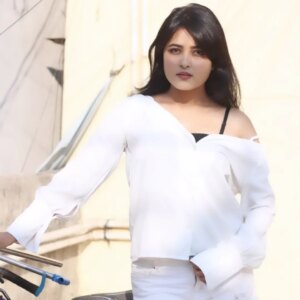Sweeti Mishra Instagram - 🧿💕☀
.
.
#sweetymishra12_ #💕 #☀️