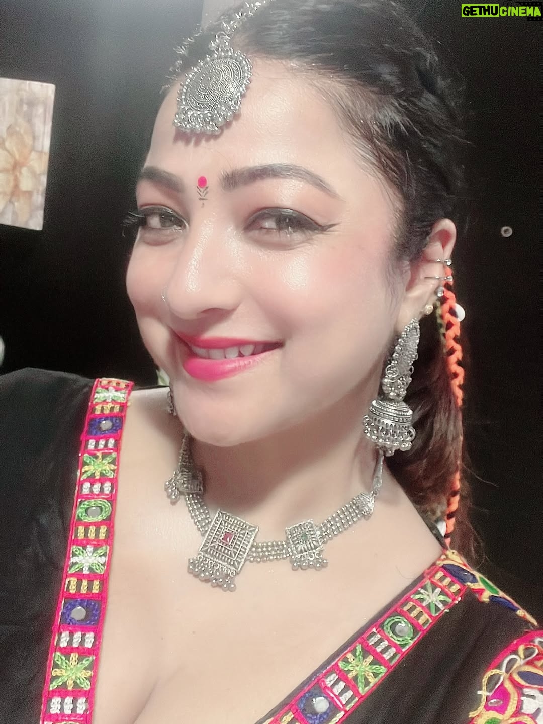 Sweety Chhabra - 30.3K Likes - Good morning dosto ❤️#happyashtami #blessed #🧿 #jaimatadi #garbavibes #garbaoutfit