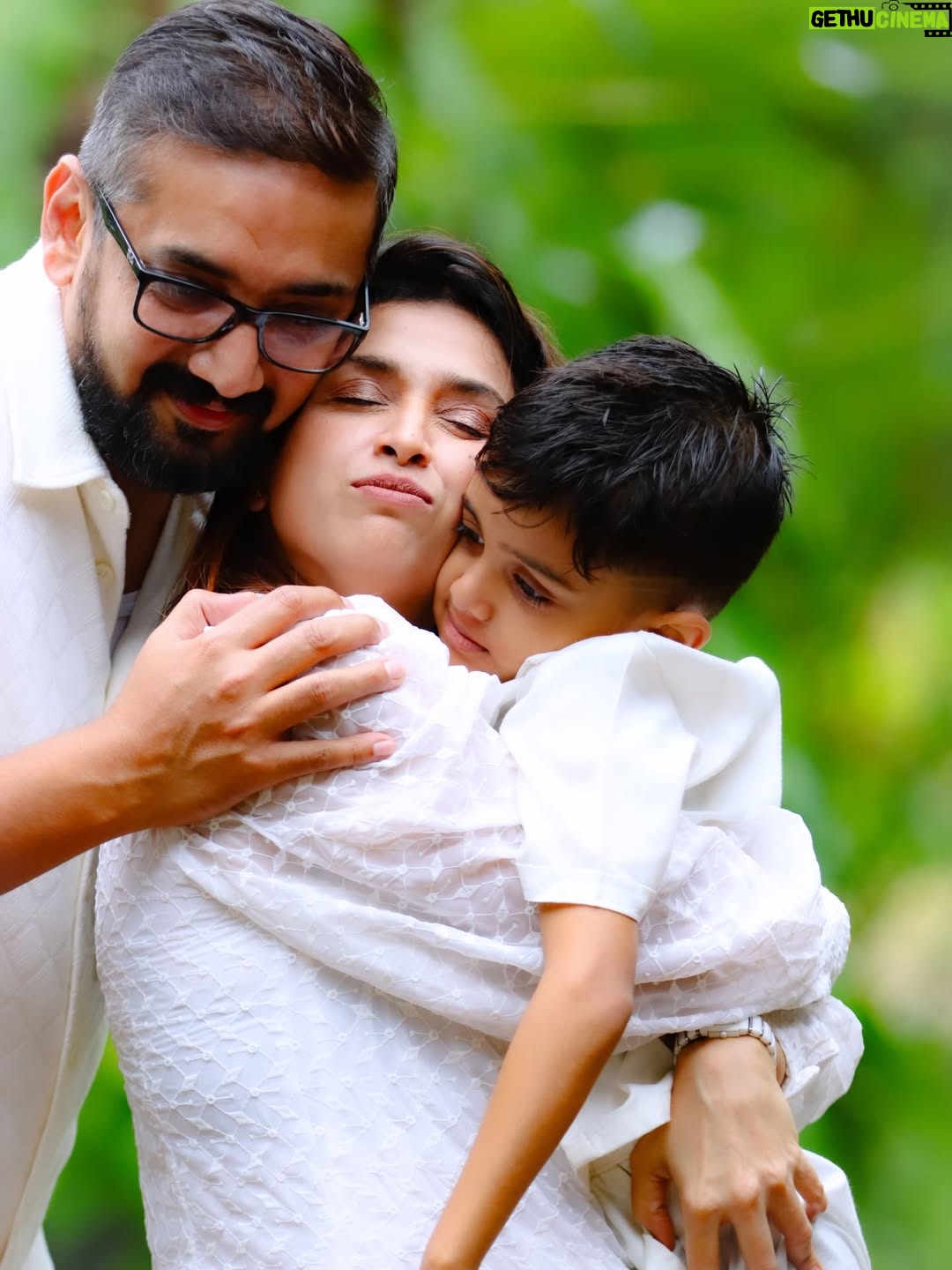 Swetha Changappa - 112.1K Likes - US ❤️🧿 My WORLD ❤️🧿

We would love to thank each one of you for taking time and wishing our son @jiyaan_aiyappa
On his birthday... your wishes, blessings and love Means a lot for our family ❤️🧿
Love u all❤️

Photography:- @susheel_clickz Thank you so much for capturing the best memories of my world ..❤️

Videography:- @alightshades
loved the reel...❤️

Location:- @classicfarmstay
this beautiful location is located near Bangalore. If u want to explore and have a great weekend with your family, u can choose
classicfarmstay ❤️