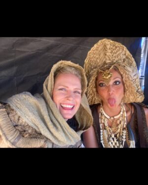 Synnøve Macody Lund Instagram - Episode 5 of The Wheel of Time streaming today🌞 Nr 2 on Prime in Norway🙌 Oh what hot fun we had in the Aiel Waste/Northern Cape❤️ @primevideo @thewheeloftime @nukakacosterwaldau @bjoern_landberg @natasha_culzac
