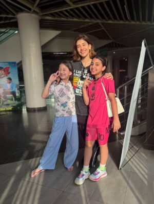 Syra Yousuf Instagram - Always for you 💖