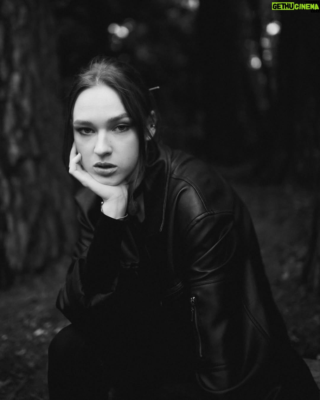 Taisiia-Oksana Shchuruk - 9.3K Likes - @taykaos 😍😍😍