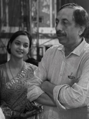 Tamanna Vyas Instagram - Just being beside you gives me so much of strength 😇 Truly the most inspiring person for me ☺️ 
Definitely i was your daughter in some other world 🧿
🌸Happy Birthday Papa 🌸

@sitaramagrawalla