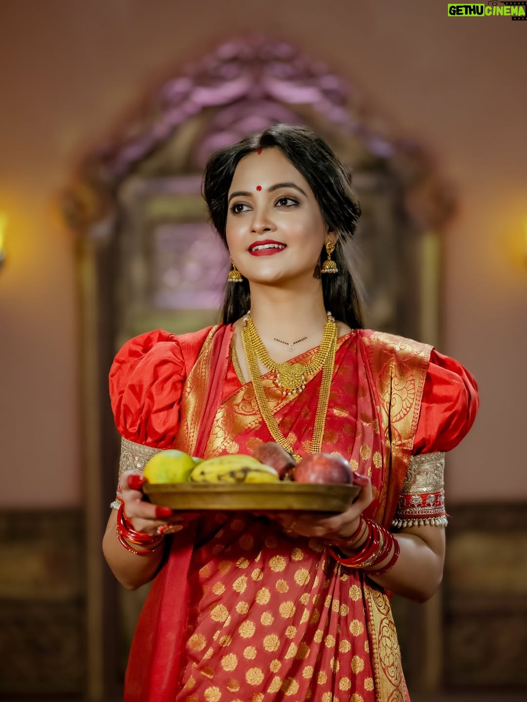 Tamanna Vyas - 34.8K Likes - Happy Dussehera To Everyone 🌸 ☺️
jay maa durga 🙏🏻