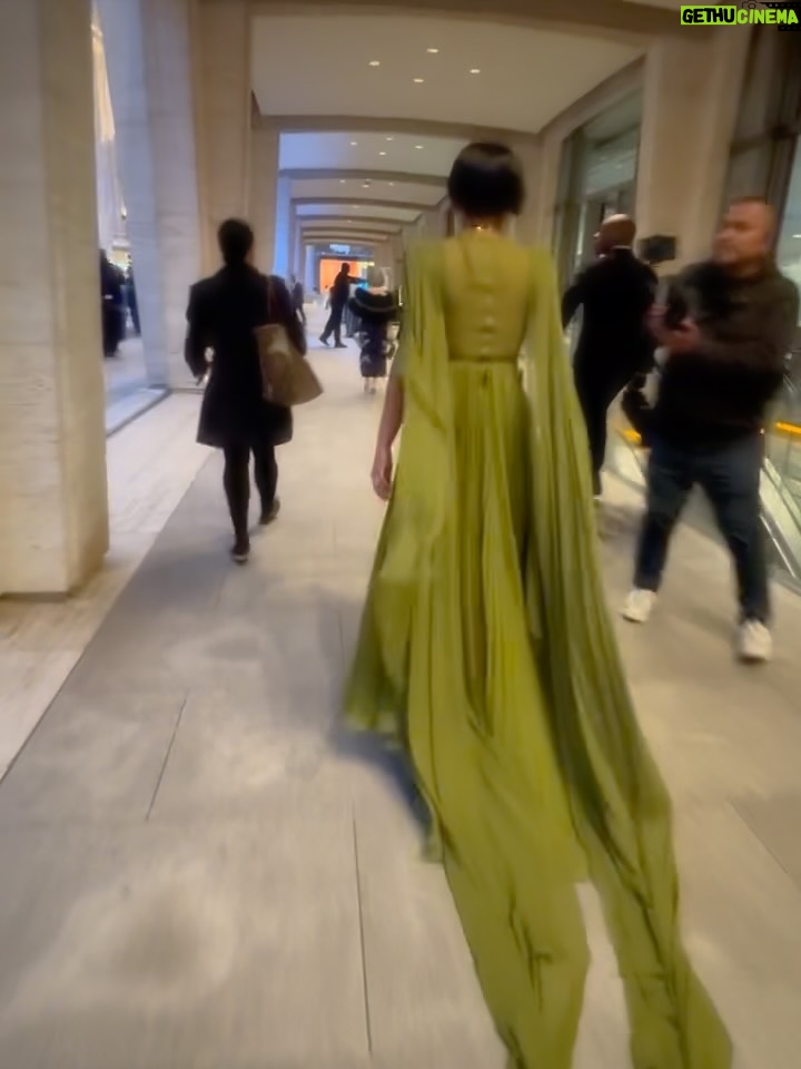 Tamron Hall - 8.8K Likes - Green in any shade does it for me 💚. Reliving a night to cherish. @abtofficial. Dress: @bibhumohapatra. Jewelry  @mateonewyork Stylist: @memsor. Hair: @johnnywright220. Face: @glowbyraulotero. #mistycopeland #ballet #americanballettheater