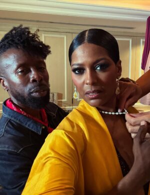 Tamron Hall Instagram - An honor to grace the birthday cover with @accessoriescouncil — timeless style, bold accessories, and a dream team who brought this vision to life. Here’s to celebrating beauty, craft, and the art of accessorizing. #AccessoriesCouncil #AccessoryTrends”
✨ Dream Team Credits ✨
• 📸 Photographer: Andrew Egan
• 👗 Styling: Memsor Kamarake (@memsor)
• 💇🏾♀️ Hair: Johnny Wright (@johnnywright220)
• 💄 Makeup: Billie Gene (@billieegene) Full list of what I wore go to @accessoriescouncil @accessoriesmag