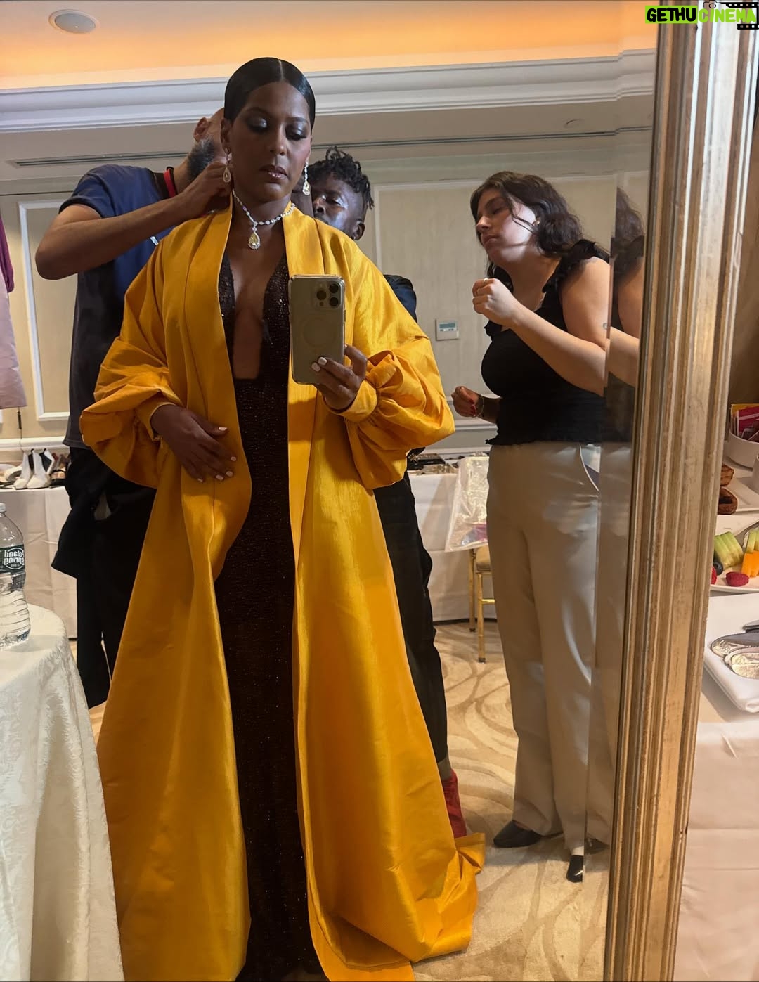 Tamron Hall - 15.3K Likes - An honor to grace the birthday cover with @accessoriescouncil — timeless style, bold accessories, and a dream team who brought this vision to life. Here’s to celebrating beauty, craft, and the art of accessorizing. #AccessoriesCouncil #AccessoryTrends”
✨ Dream Team Credits ✨
	•	📸 Photographer: Andrew Egan
	•	👗 Styling: Memsor Kamarake (@memsor)
	•	💇🏾‍♀️ Hair: Johnny Wright (@johnnywright220)
	•	💄 Makeup: Billie Gene (@billieegene)  Full list of what I wore go to @accessoriescouncil @accessoriesmag