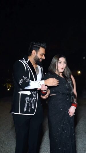 Tanika chawla Instagram - When he surprise you with a dreamy set up with lots of romantic moments,, dance,, singing our favt songs together
Candle light dinner and watching our favt movie under the stars nothing more dreamy then this 😍🧿
I don’t know what I did right in my life that I have got you shubhi 🧿 This is the best birthday of my life,, you are the reason of my smile ♥️🫶🏻