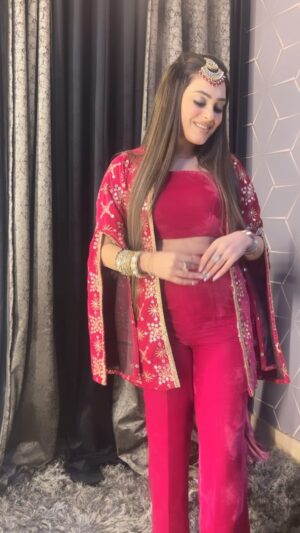 Tanika chawla Instagram - Velvet series 1- @lattiirebytanika
perfect outfit for your upcoming functions♥️
Perfect outfit which is classy and elegant for your lohri coctail night you can carry this in any function ♥️
Size and colours can be customised ♥️
..