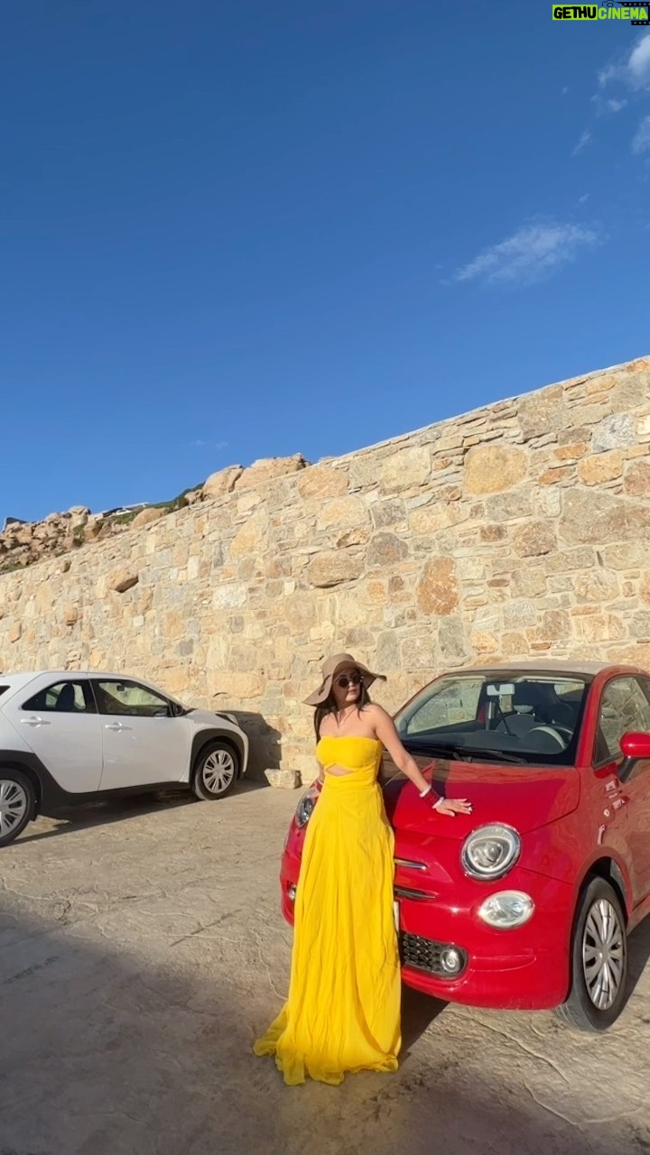 Tanika chawla - 1.1K Likes - In my Glow up era 🤌🏻🧡
… 
Wearing this pretty dress from @azah.couture ♥️