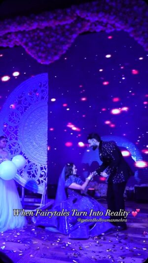 Tanika chawla Instagram - Make Your Dream Wedding Come True With #getsetdholbyamanmehra
we are just a DM away 🥰
#trending #trendy #wedding #indianwedding #indianweddings #dancechallenge #dance #engagement #engagementdance