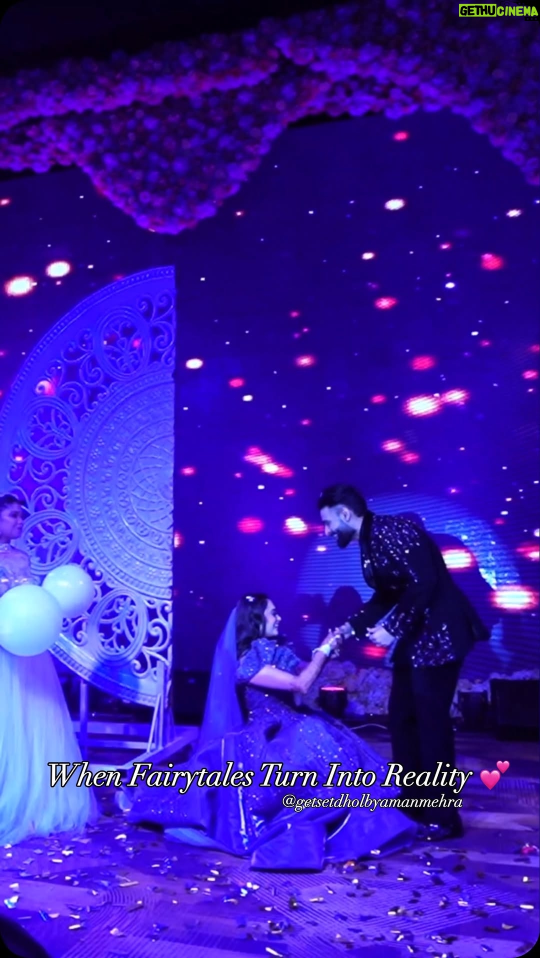 Tanika chawla - 1.1K Likes - Make Your Dream Wedding Come True With #getsetdholbyamanmehra 
we are just a DM away 🥰

#trending #trendy #wedding #indianwedding #indianweddings #dancechallenge #dance #engagement #engagementdance