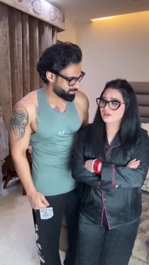 Tanika chawla Instagram - Sorry to pati hi Bolega cause wives are always right 😂😂