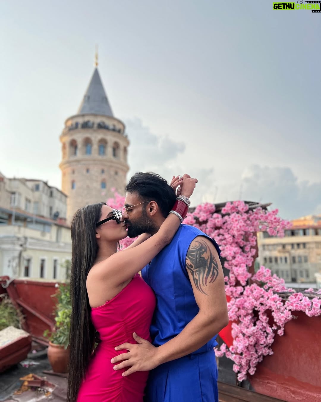 Tanika chawla - 2K Likes - Making memories in Istanbul with my love ♥️🧿
.. 
#honeymoon #couple #galatatoweristanbul #shubhkitaani