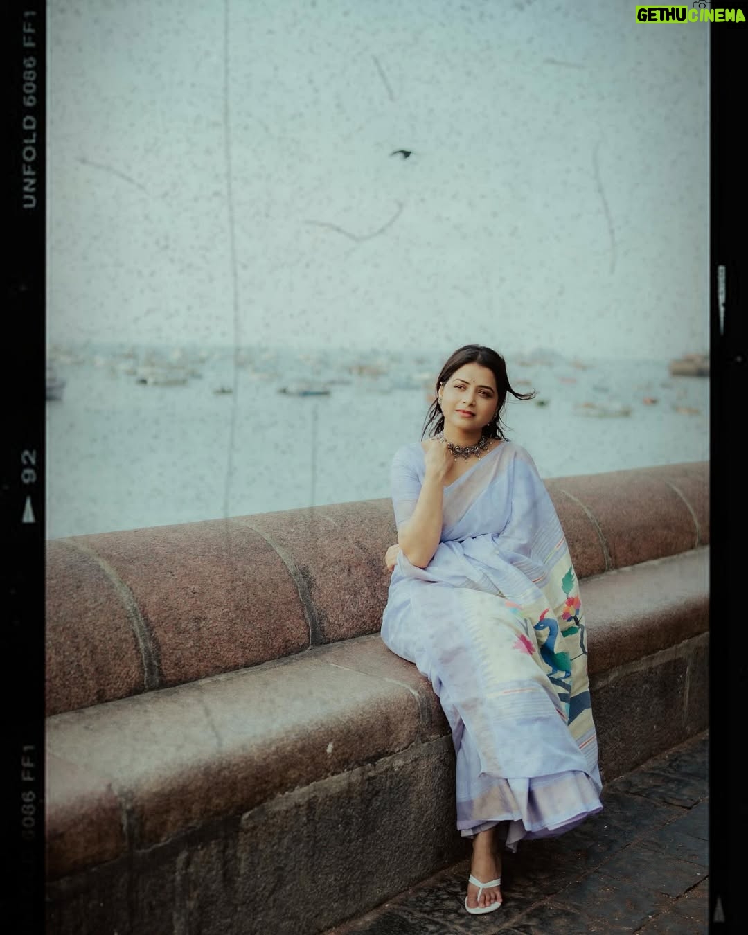 Tanvi Mundle - 136.8K Likes - Lost in the City of Dreams ✨
.
.
.
.
.
#nostalgia #cityofdreams #portrait #retro #retrolove #bollywoodvibes #nostalgic #mumbaicity #love #grateful