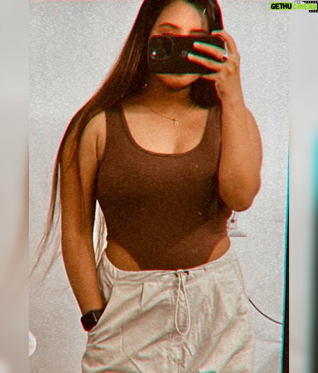 Tanya Jaiswal - 613 Likes - Brown Girl 🤎