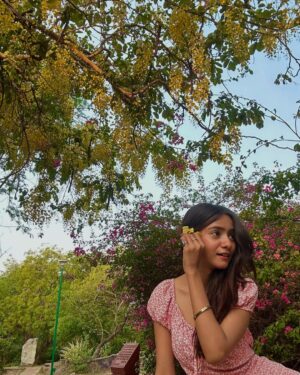 Tanya Singh Instagram - Every flower blooms in its own time🌼❤️✨